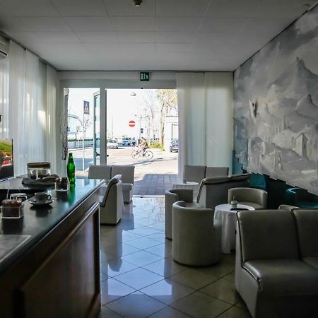 Hotel Venus Rimini Zewnętrze zdjęcie